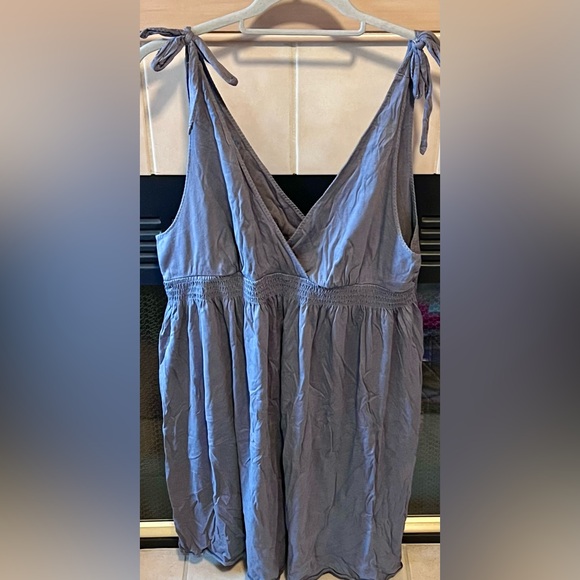 American Eagle Size XL Tie Strap Double V Mini Dress - Picture 2 of 6